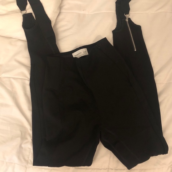 Babaton - Picture 1 of 2